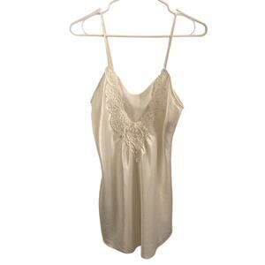 Vintage Dentelle Satin Nightgown Slip in White - Small